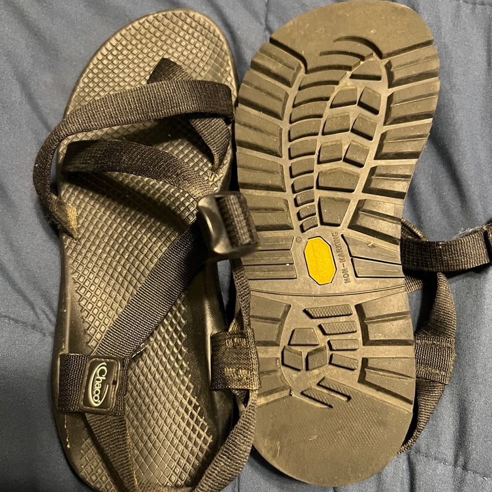 Woman 10 Chacos
